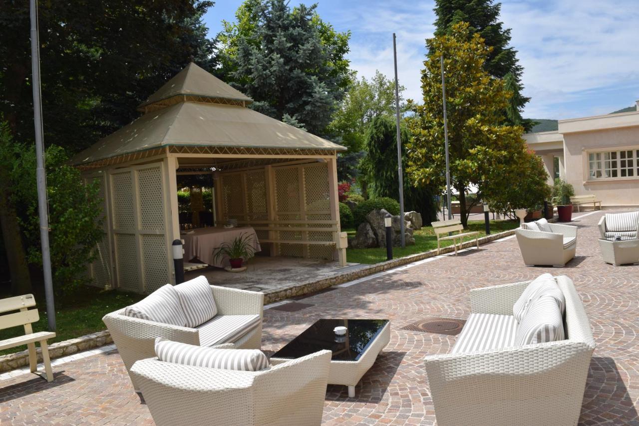 Green Park Hotel Mercogliano Exteriör bild